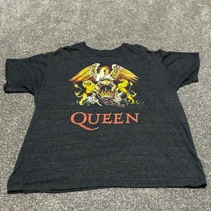 QUEEN band t-shirt